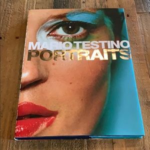 Mario Testino Portraits: hardcover book